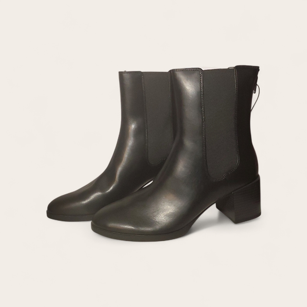 NWT A New Day Itzel Black Chelsea Boots - Size 10
